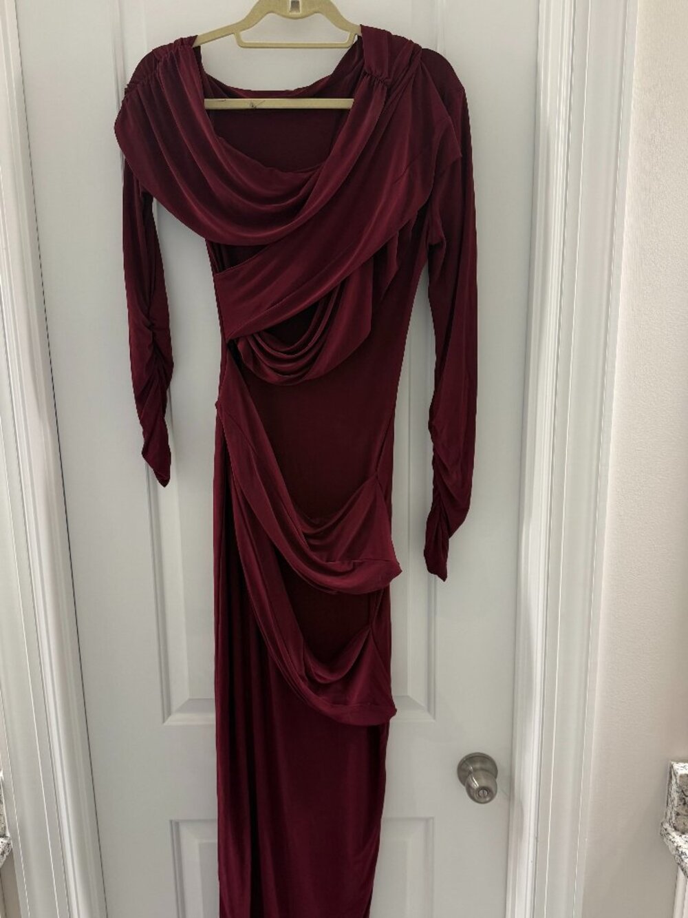 Club L London Perrie Burgundy Asymmetric Maxi Dress – Size 8